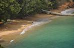 A bela praia do Blue Waters Inn, em Speyside - Tobago